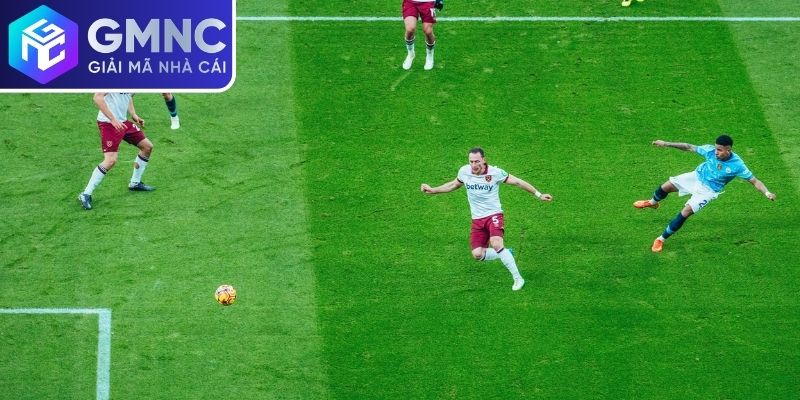Nghiên cứu phong độ và lực lượng của đội bóng